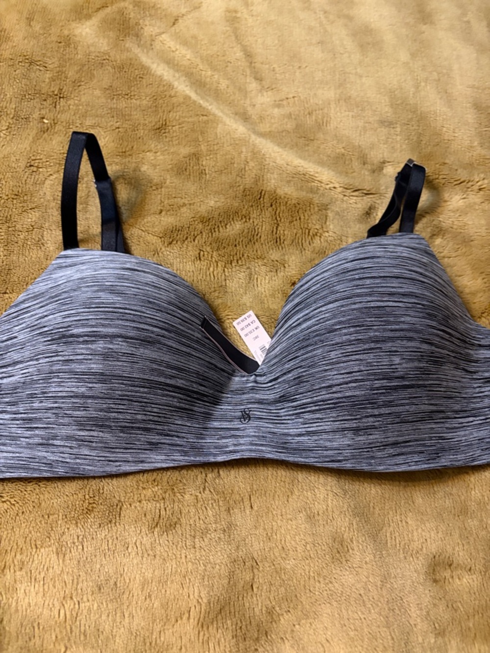 Victoria’s Secret black & white heathered NWT wireless bra Bright-size 38C